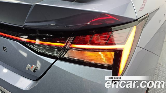 Hyundai AVANTE 2025 — photo 9
