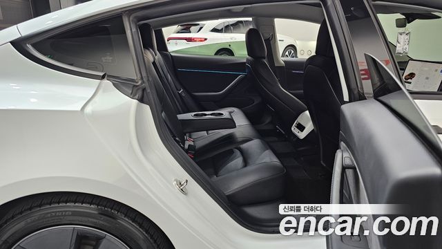 Tesla Model 3 2021 — photo 17
