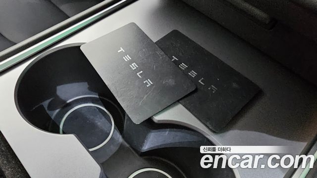 Tesla Model 3 2021 — photo 28