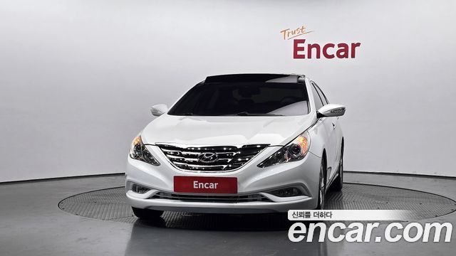 Hyundai Sonata 2010 — photo 3