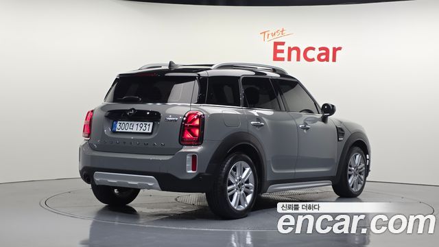 Mini Countryman 2021 — photo 2