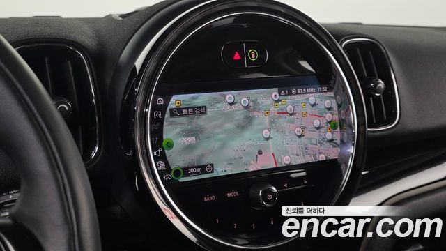 Mini Countryman 2021 — photo 19