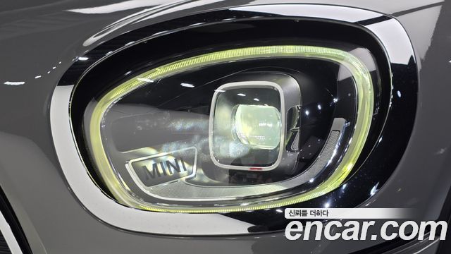 Mini Countryman 2021 — photo 8