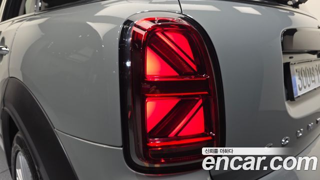 Mini Countryman 2021 — photo 9