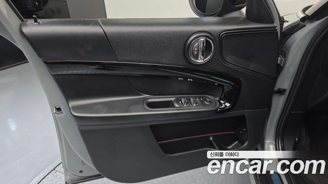Mini Countryman 2021 — photo 14
