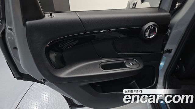 Mini Countryman 2021 — photo 15