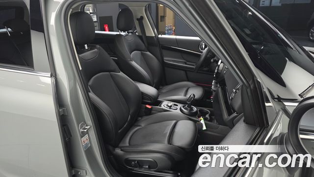 Mini Countryman 2021 — photo 16
