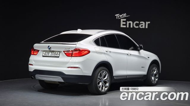 BMW X4 2017 — photo 2