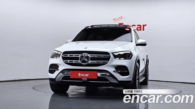 Mercedes-Benz GLE-Class 2025 — photo 3