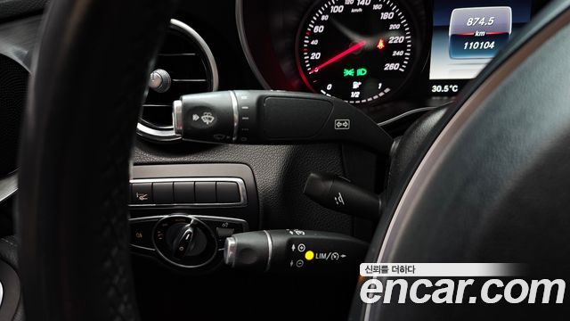 Mercedes-Benz C-Class 2017 — photo 17