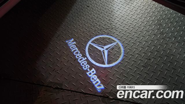 Mercedes-Benz C-Class 2017 — photo 20