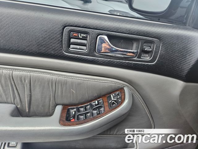 Chevrolet Korea Acadia 1999 — photo 14