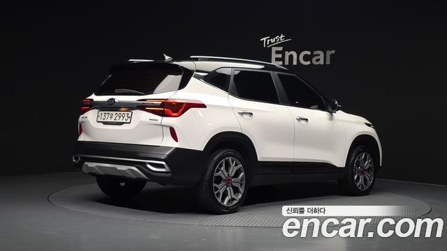 Kia Seltos 2020 — photo 2