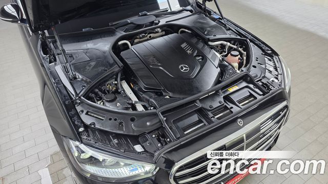 Mercedes-Benz S-Class 2021 — photo 6