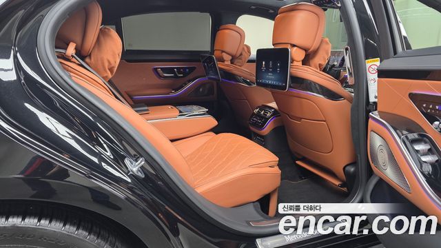Mercedes-Benz S-Class 2021 — photo 17