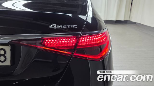 Mercedes-Benz S-Class 2021 — photo 9