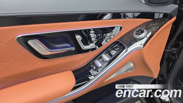 Mercedes-Benz S-Class 2021 — photo 28