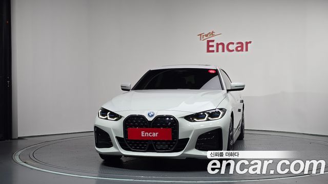 BMW i4 2024 — photo 3