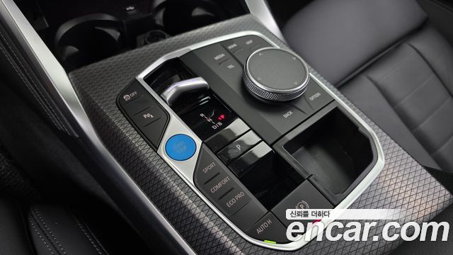 BMW i4 2024 — photo 12