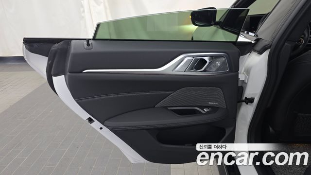 BMW i4 2024 — photo 15