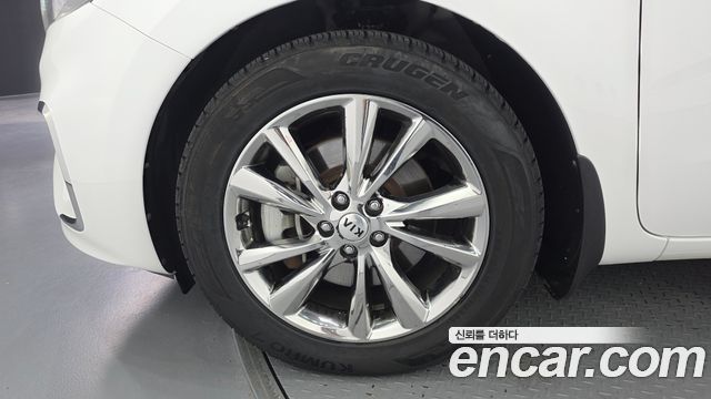 Kia Canival 2019 — photo 5