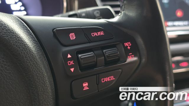Kia Canival 2019 — photo 22