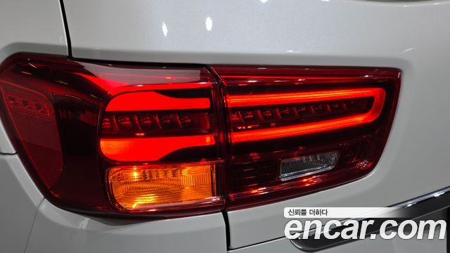 Kia Canival 2019 — photo 9