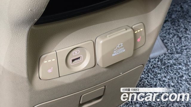 Kia Canival 2019 — photo 27