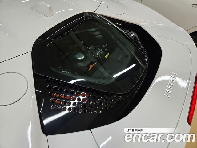 Ferrari SF90 2023 — photo 4