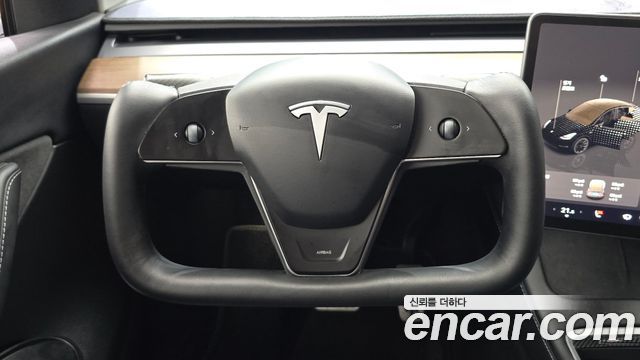 Tesla Model Y 2022 — photo 19