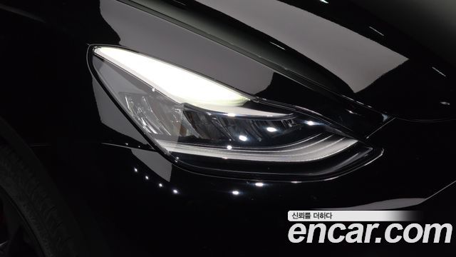 Tesla Model Y 2022 — photo 8