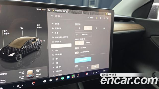 Tesla Model Y 2022 — photo 34
