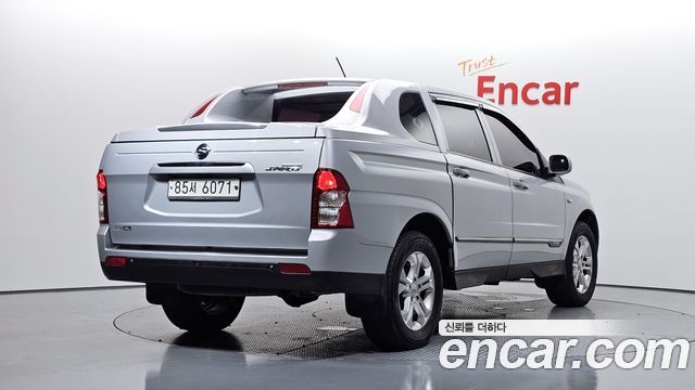 KG Mobility KORANDO 2014 — photo 2