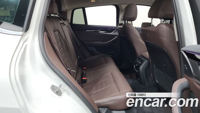 BMW X4 2020 — photo 17