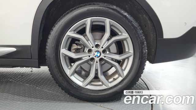 BMW X4 2020 — photo 7
