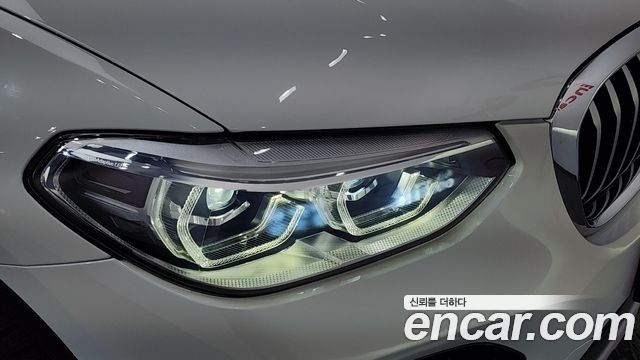 BMW X4 2020 — photo 8