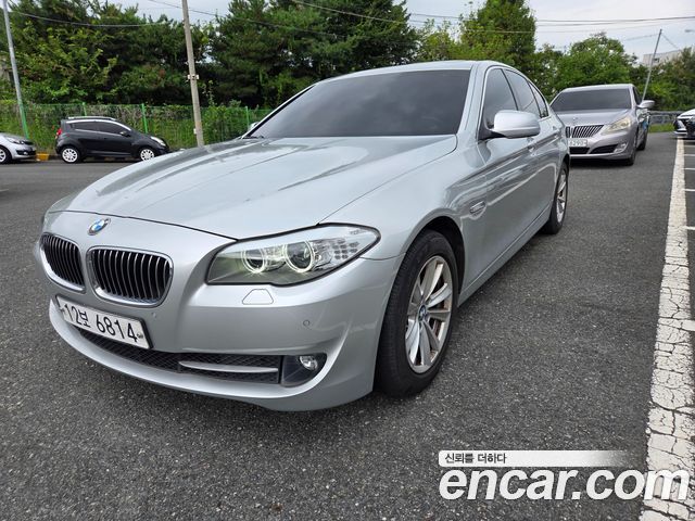 BMW 5-Series 2011 — photo 1