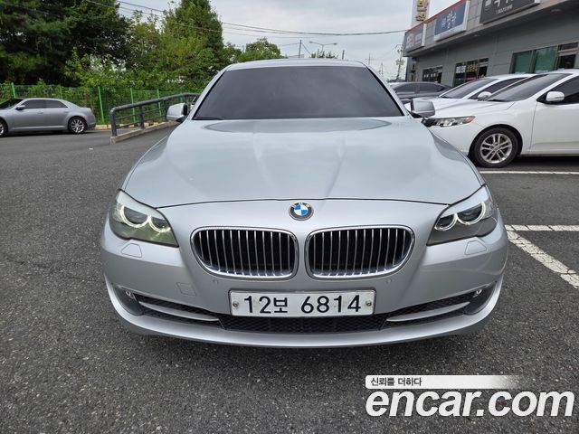 BMW 5-Series 2011 — photo 3