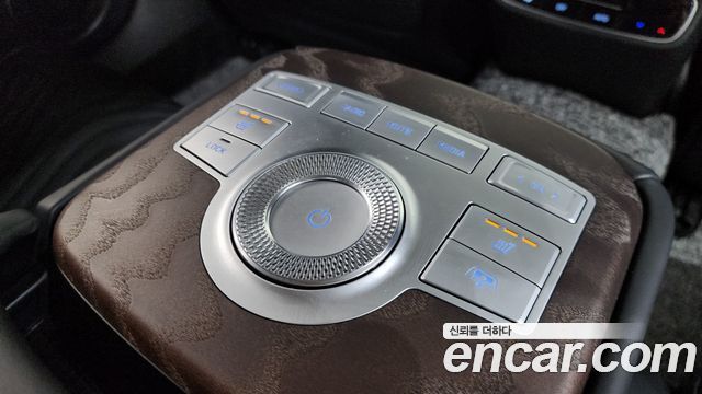 Genesis G80 2021 — photo 25