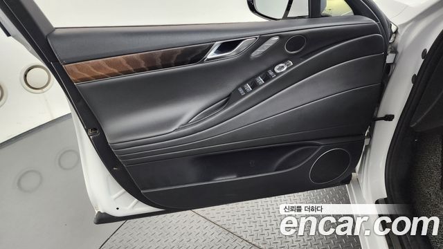 Genesis G80 2021 — photo 14