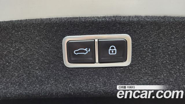 Genesis G80 2021 — photo 27