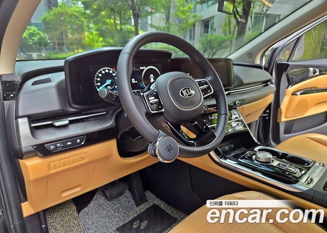Kia Canival 2021 — photo 12