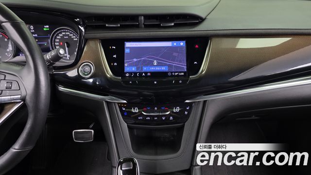 Cadillac XT6 2020 — photo 20