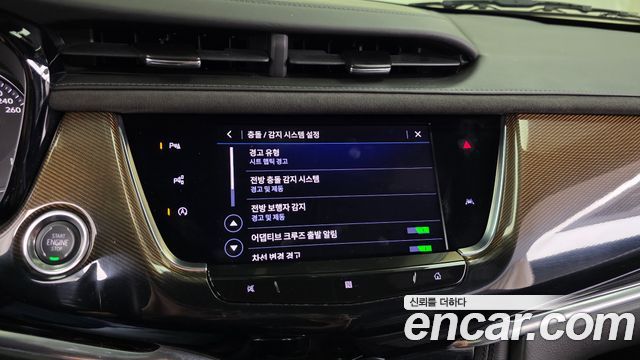 Cadillac XT6 2020 — photo 22