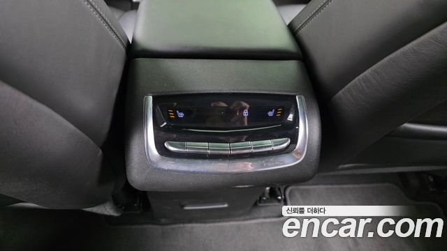 Cadillac XT6 2020 — photo 25