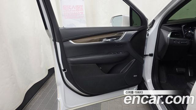 Cadillac XT6 2020 — photo 14