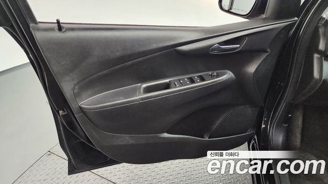 Chevrolet Korea Spark 2016 — photo 14