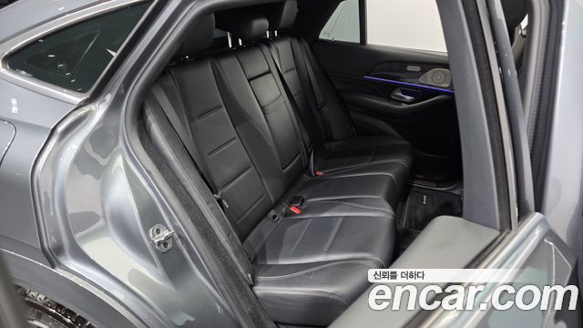 Mercedes-Benz GLE-Class 2021 — photo 26