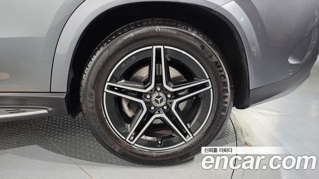 Mercedes-Benz GLE-Class 2021 — photo 7