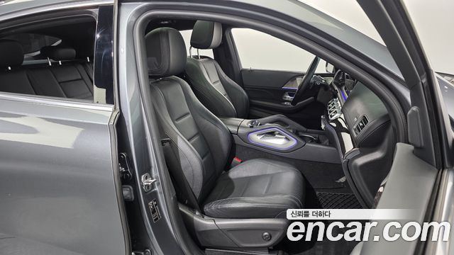 Mercedes-Benz GLE-Class 2021 — photo 16